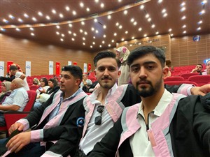 Makine ve Metal Teknolojileri Bölümü Öğrencileri Mezuniyet Sevinci Yaşadı