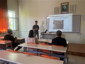 Makine ve Metal Teknolojileri Bölümü Ortak Eğitim Sunumları ve Değerlendirme Toplantısı Gerçekleştirildi